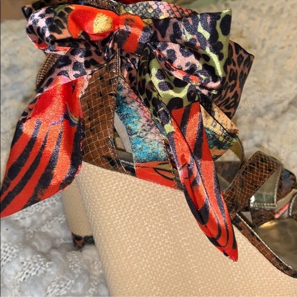 NWT Carlos Falchi Cruz Wedge Sandals 9.5 Multi Animal Print Ribbon Raffia Heel - Picture 4 of 10